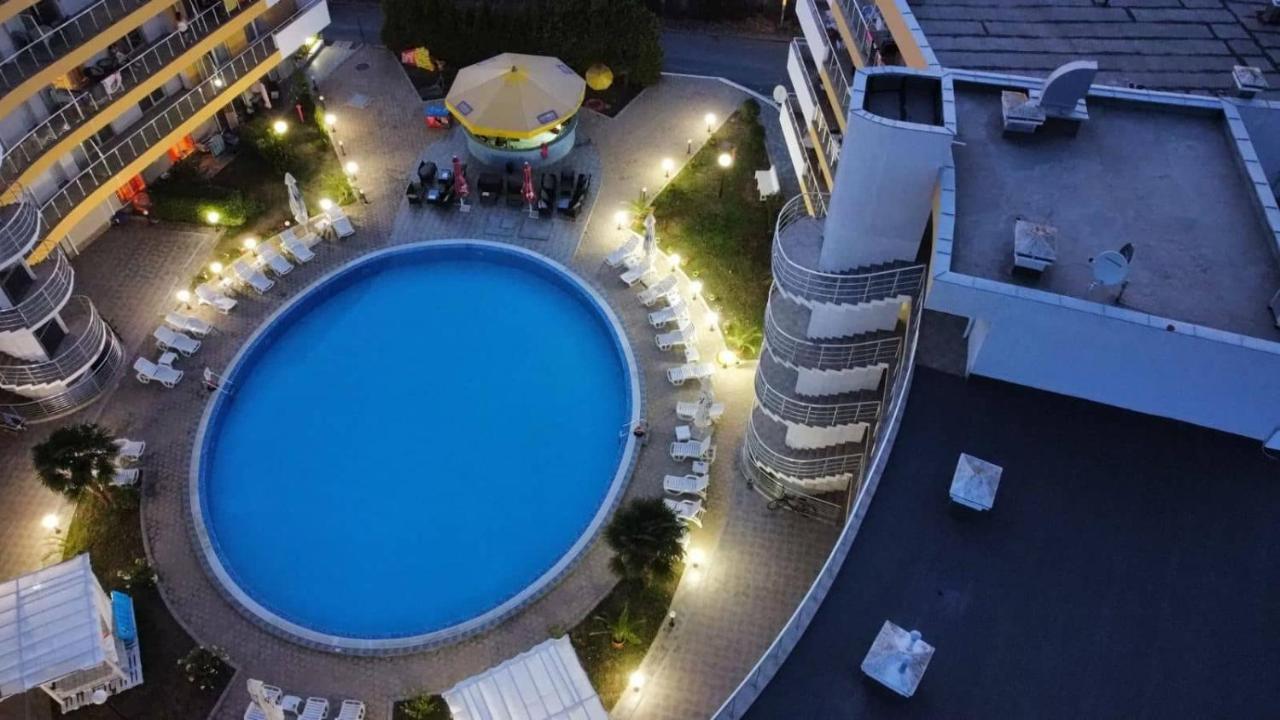 Dima Popova Apartments 사레보 외부 사진