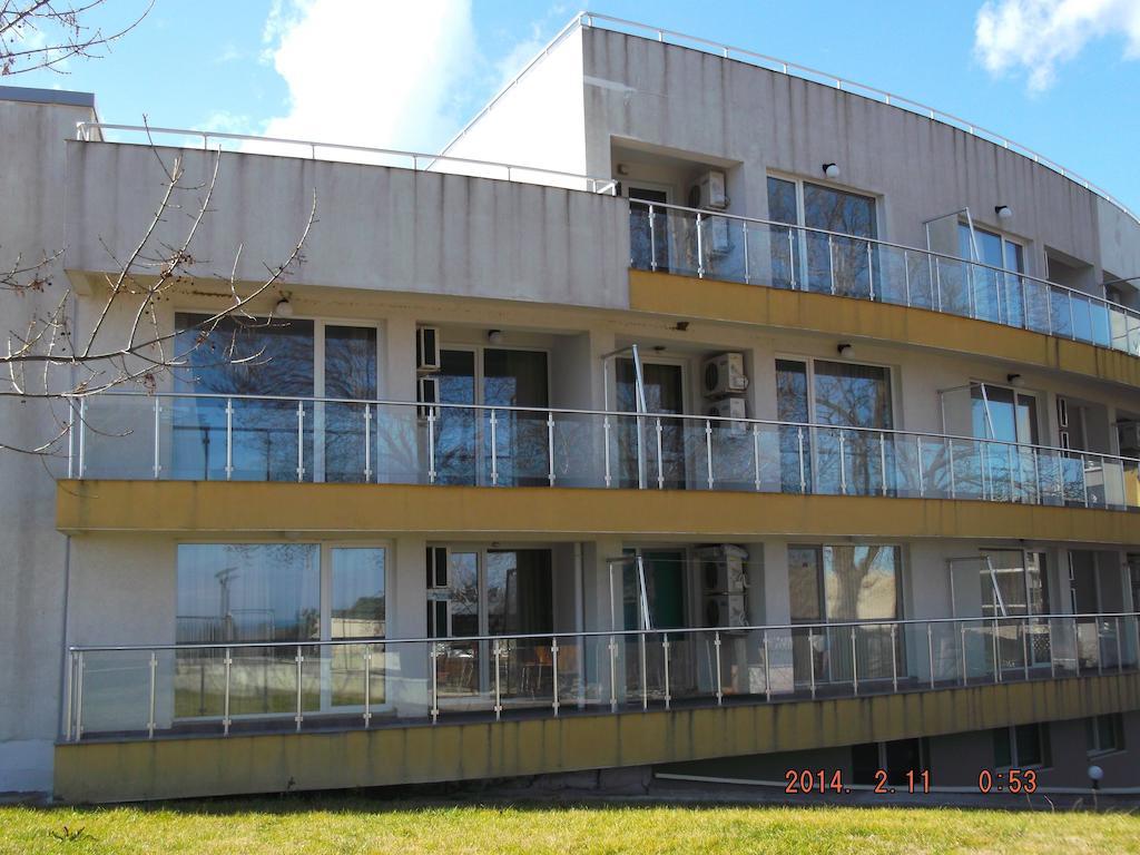 Dima Popova Apartments 사레보 외부 사진