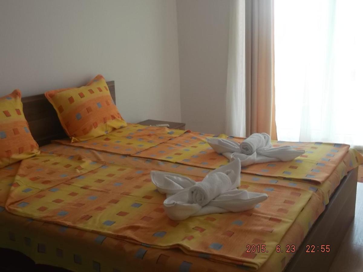 Dima Popova Apartments 사레보 외부 사진